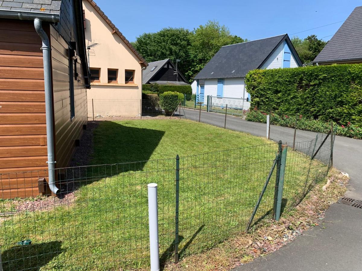 Chaleureux Chalet En Bord De Mer Merville-Franceville-Plage Exterior foto